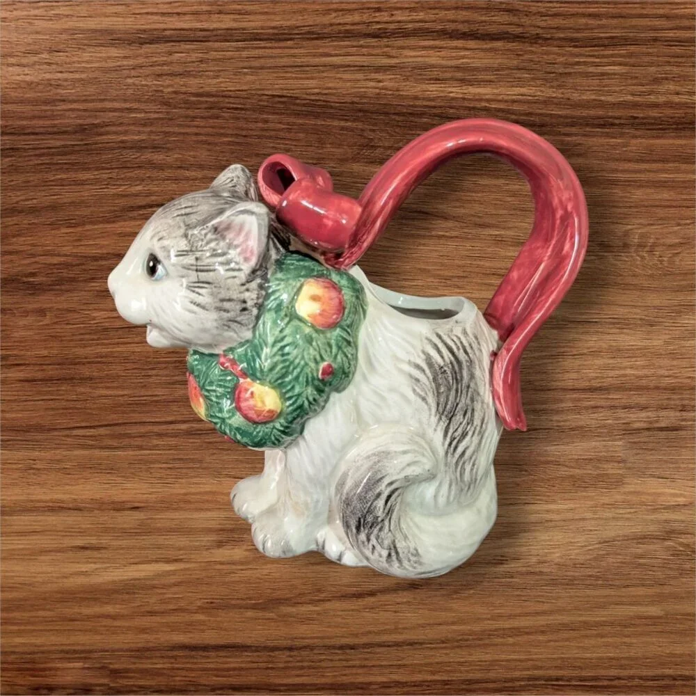 VINTAGE FITZ & FLOYD Cat Christmasy  creamer 1992 Super‎ Cute 4.5